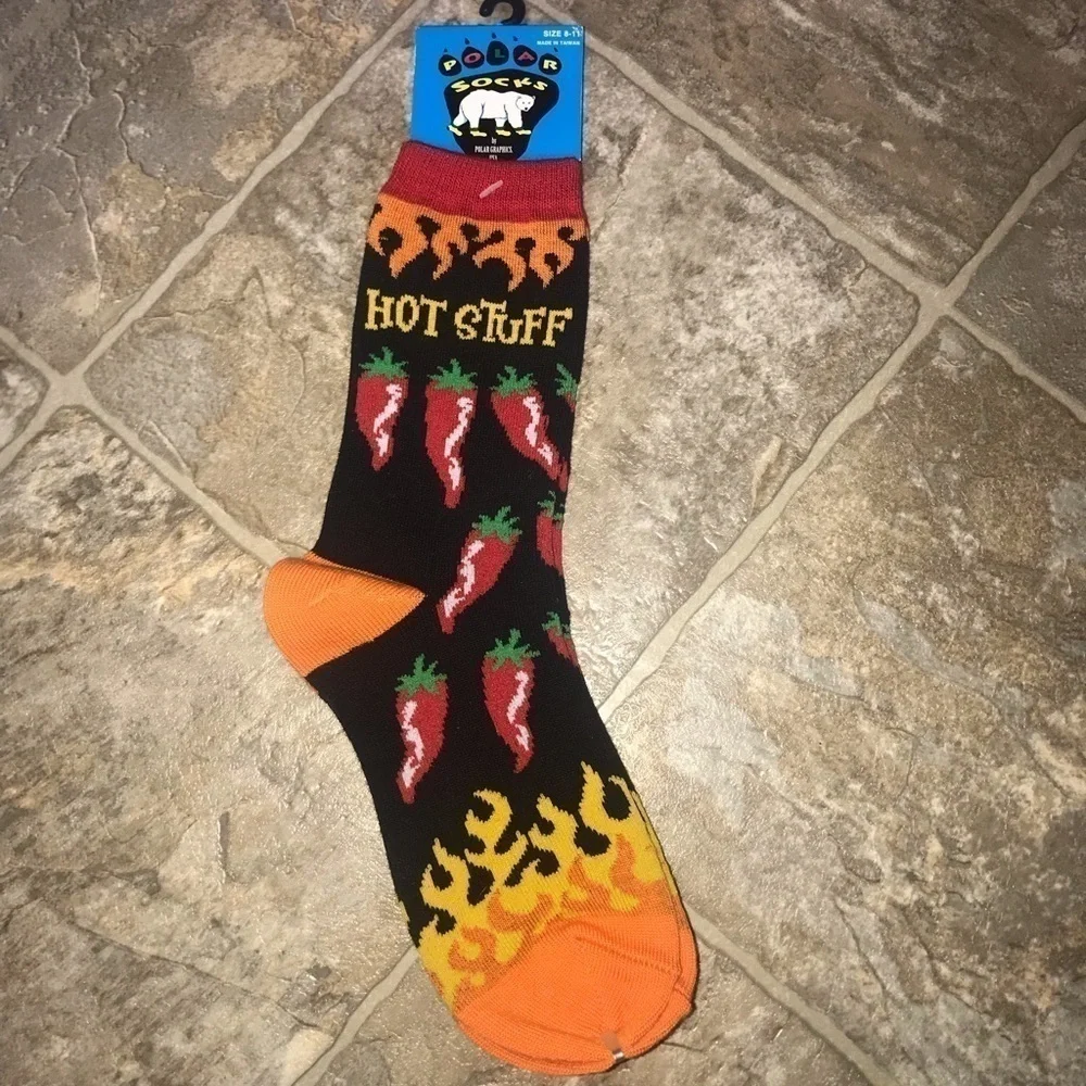 POLAR SOCKS HOT STUFF ADULT SIZE MEDIUM NWT